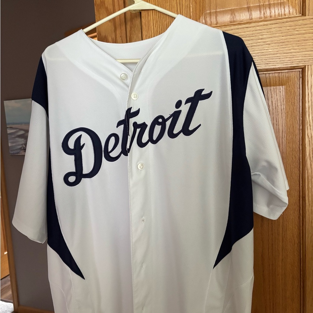 Detroit White and Black Baseball Jersey